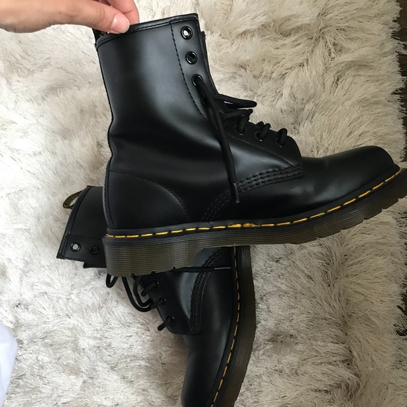 dr martens poshmark